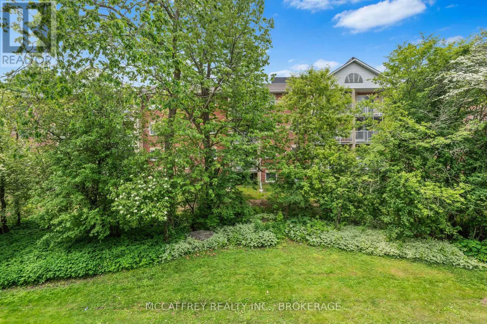 204 - 561 ARMSTRONG ROAD, #204