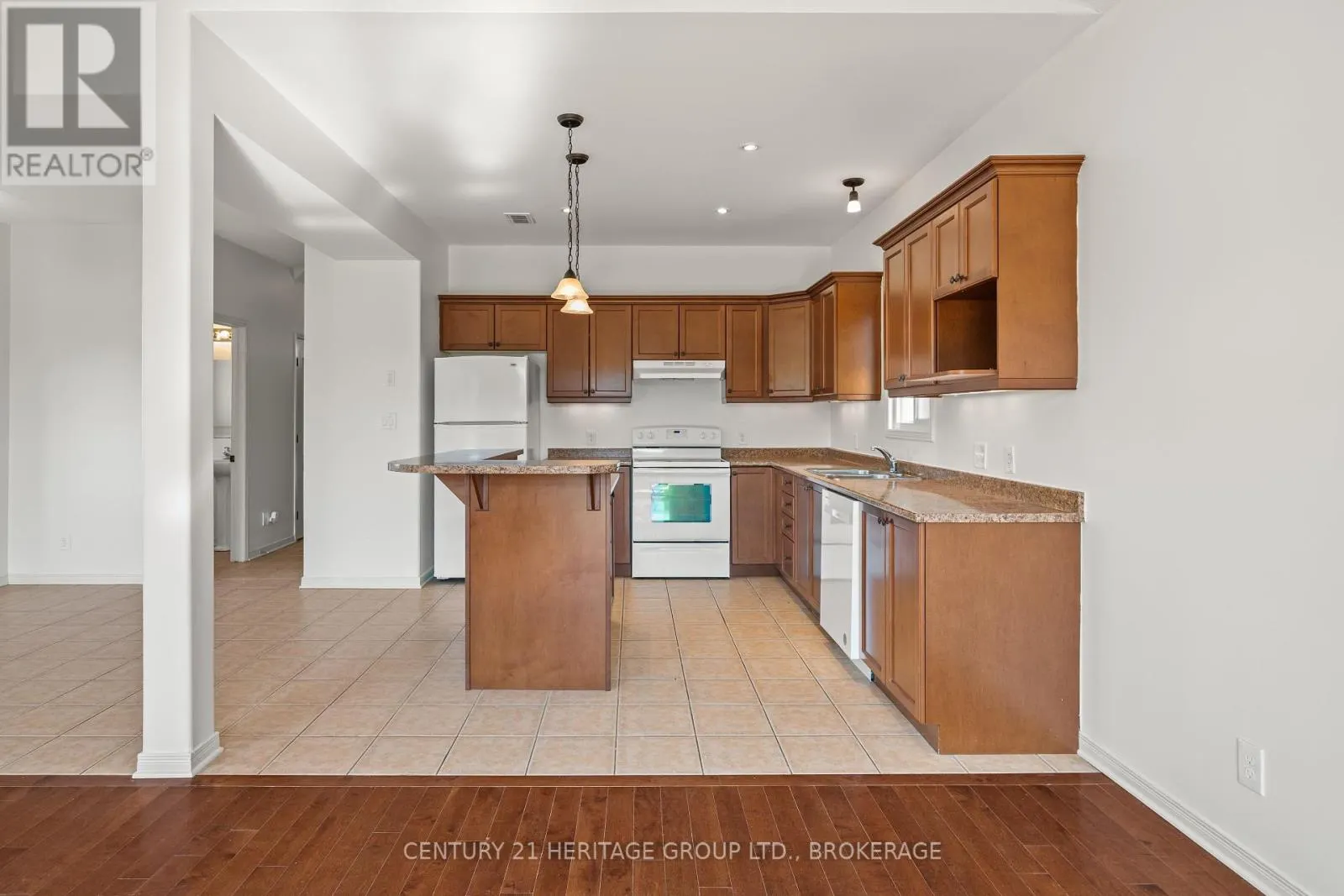 724 MARGARET WAY