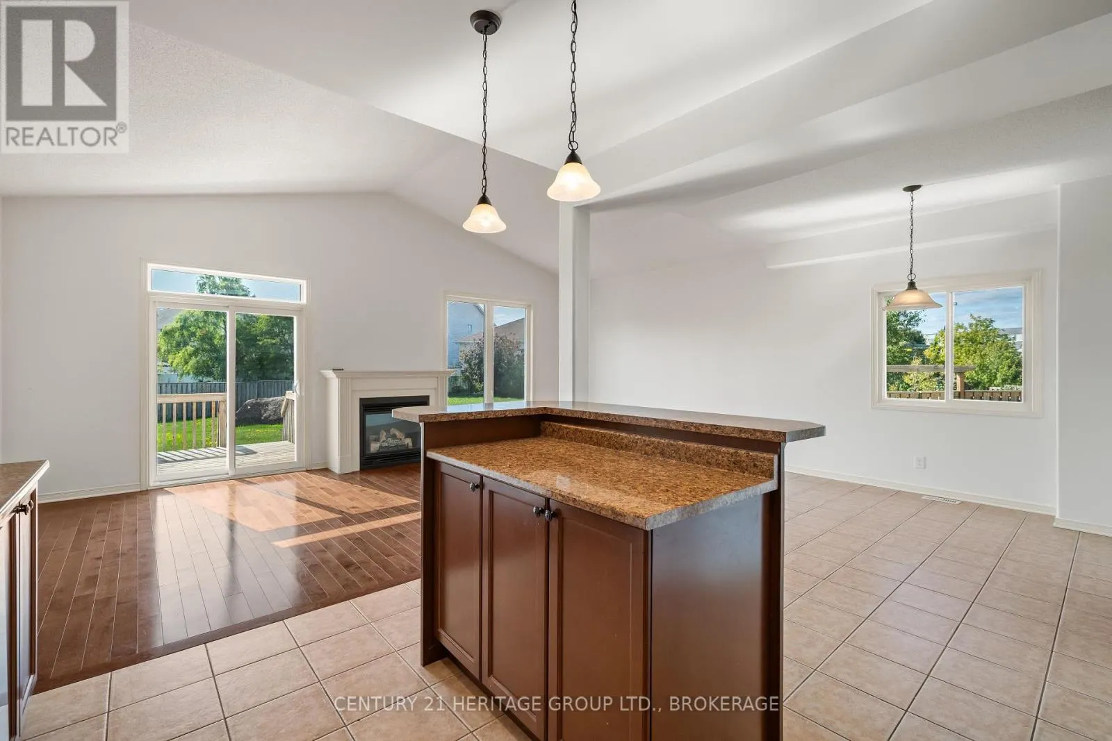 724 MARGARET WAY
