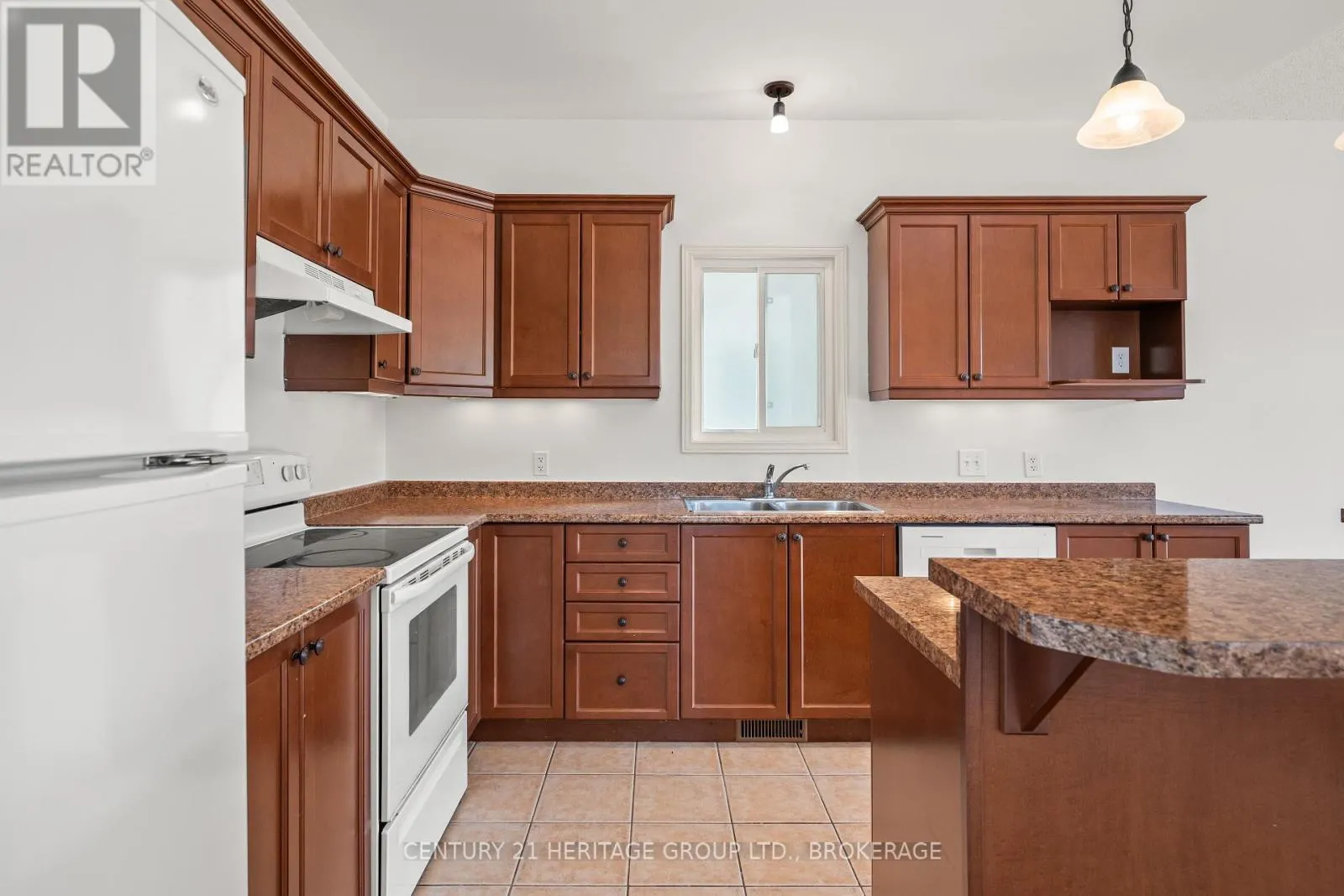 724 MARGARET WAY