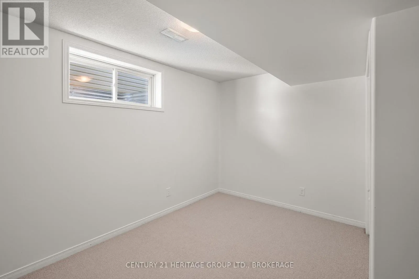 724 MARGARET WAY