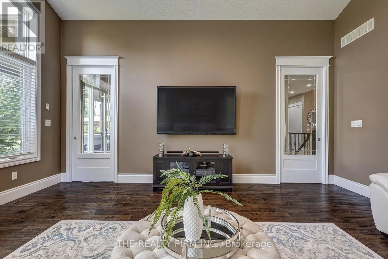 22060 NISSOURI ROAD