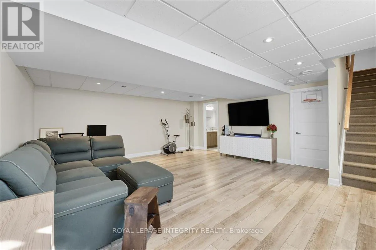 202 BOURDEAU STREET