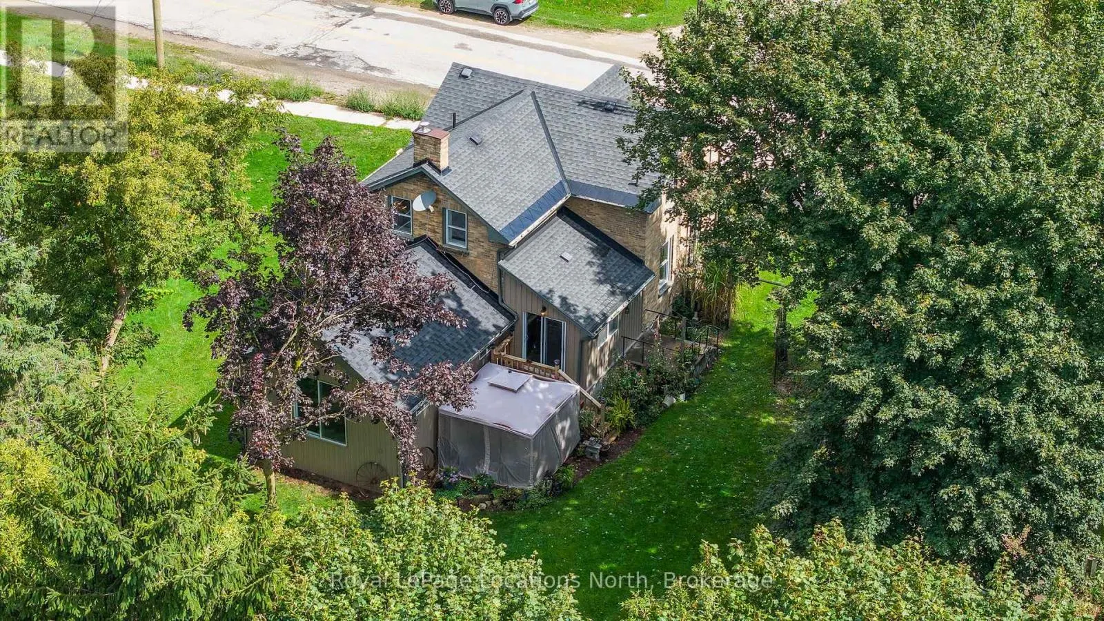 392082 GREY 109 ROAD