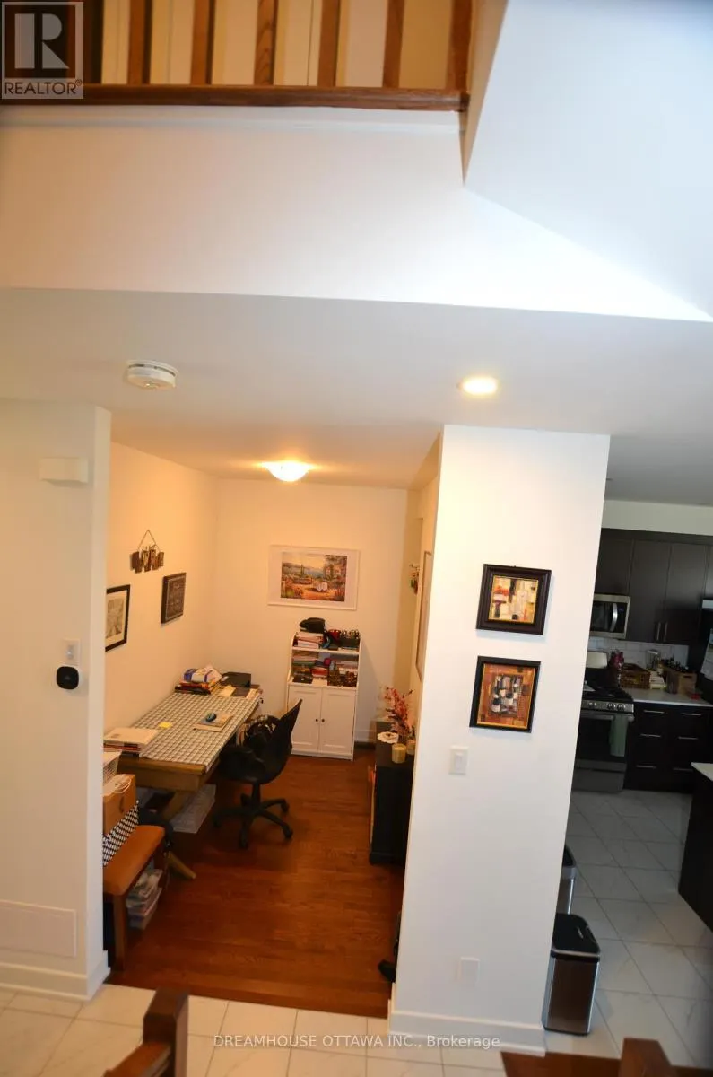 257 FINSBURY AVENUE