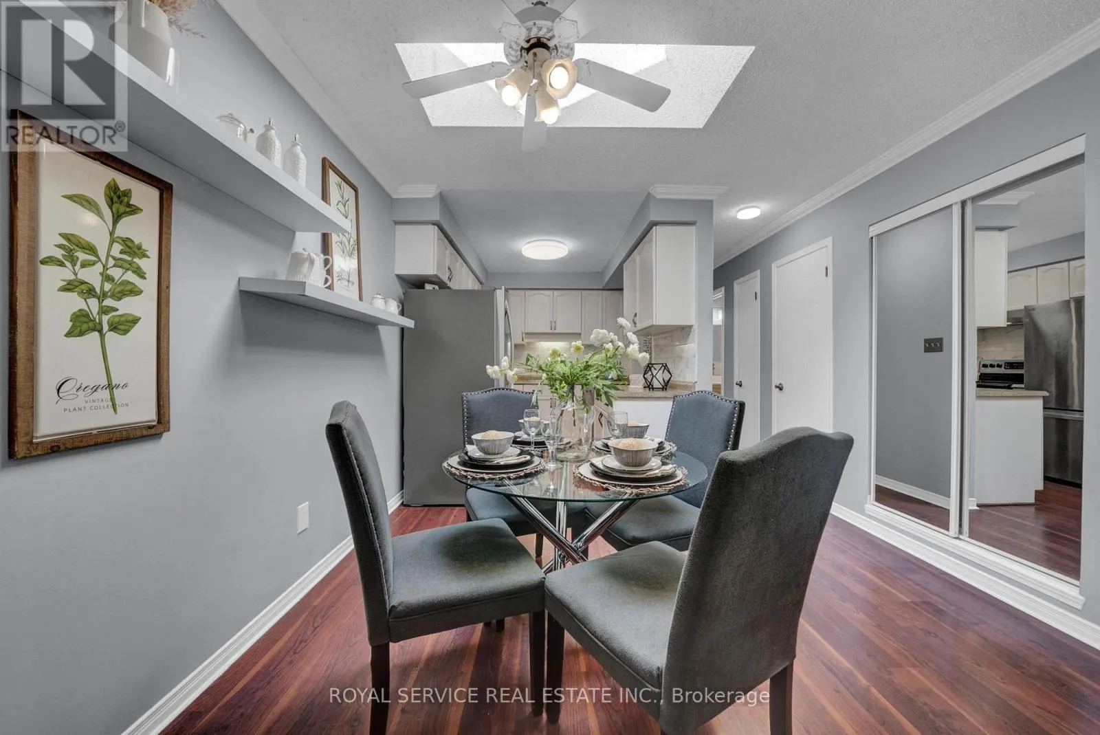 827 BATTELL COURT