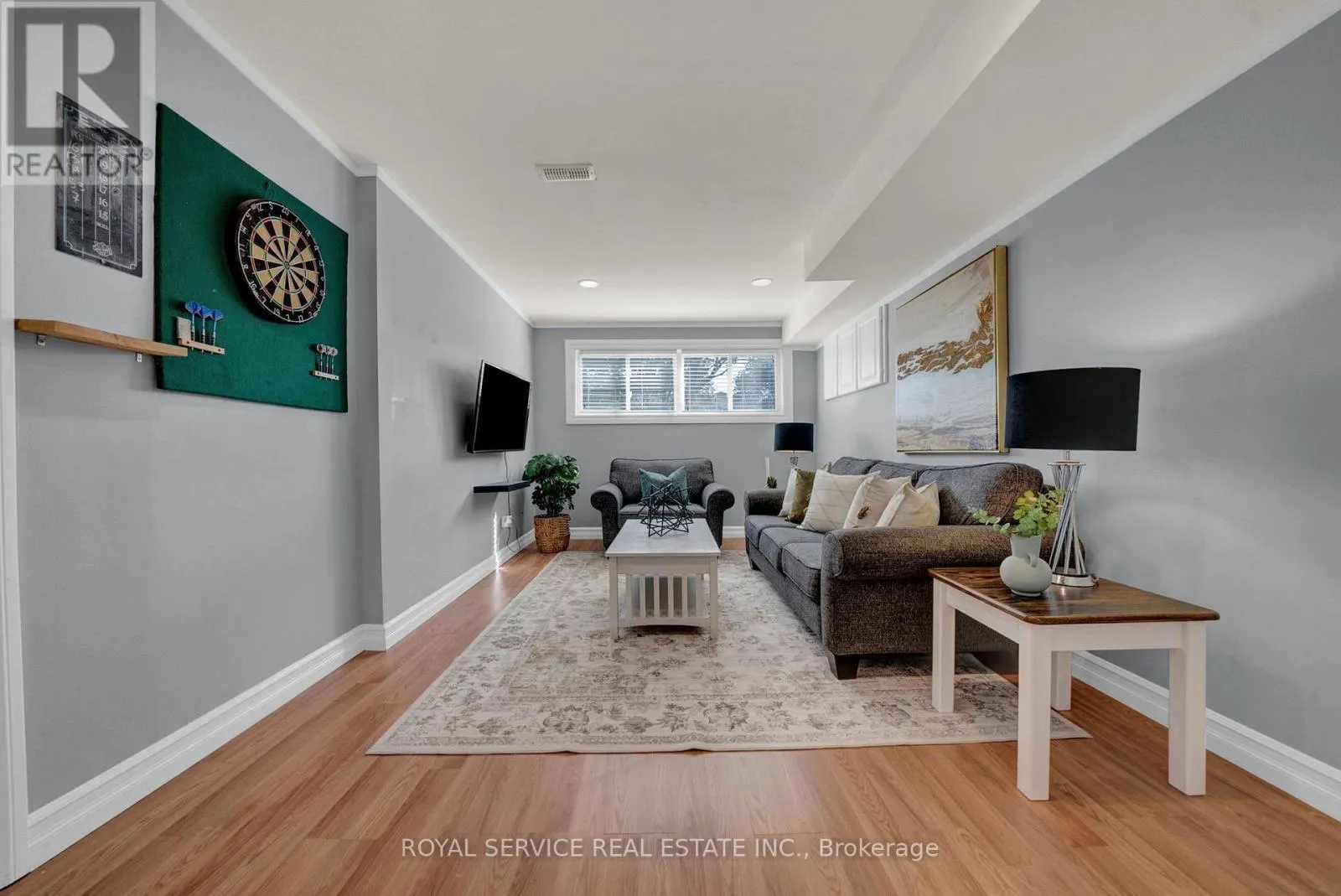 827 BATTELL COURT