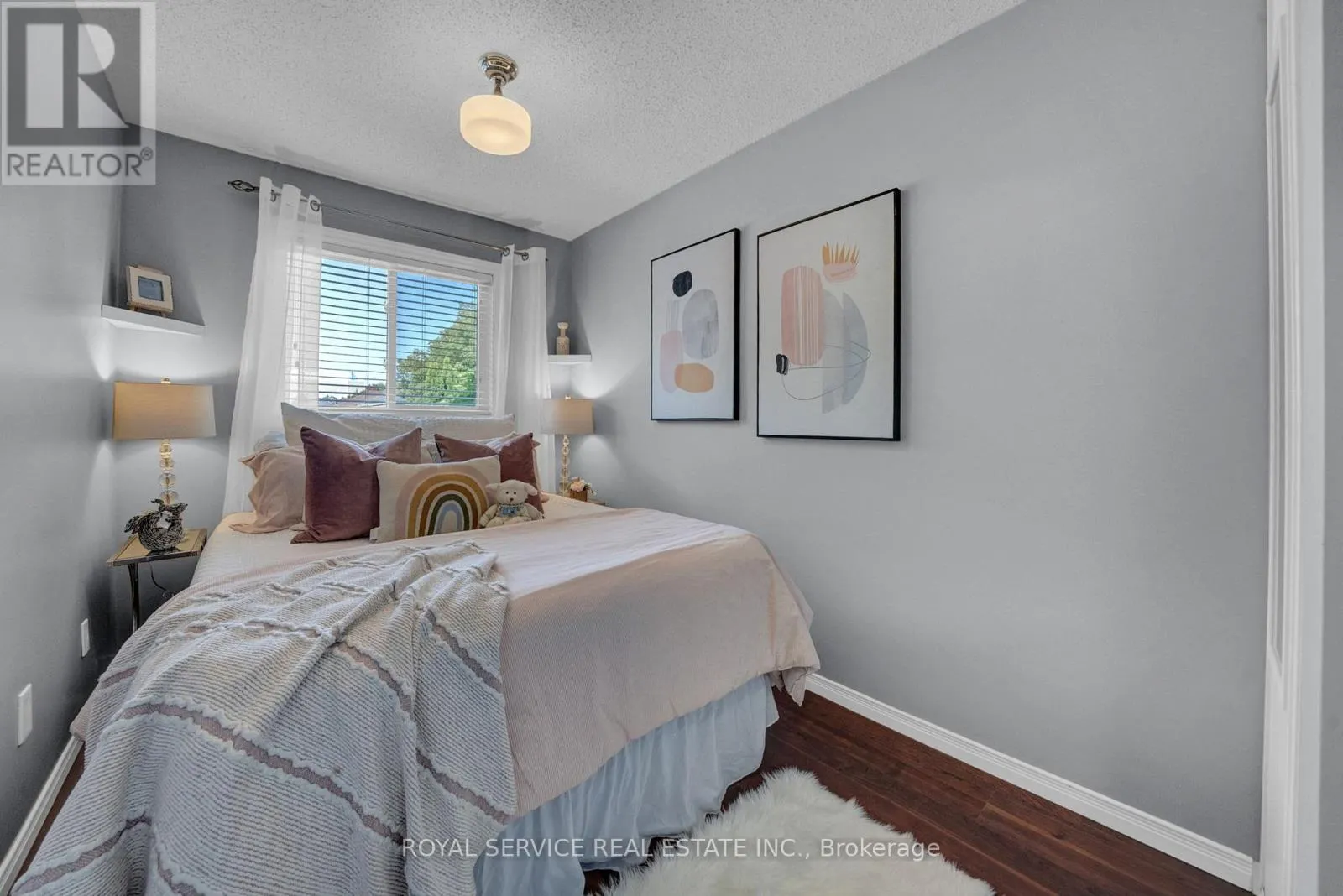 827 BATTELL COURT