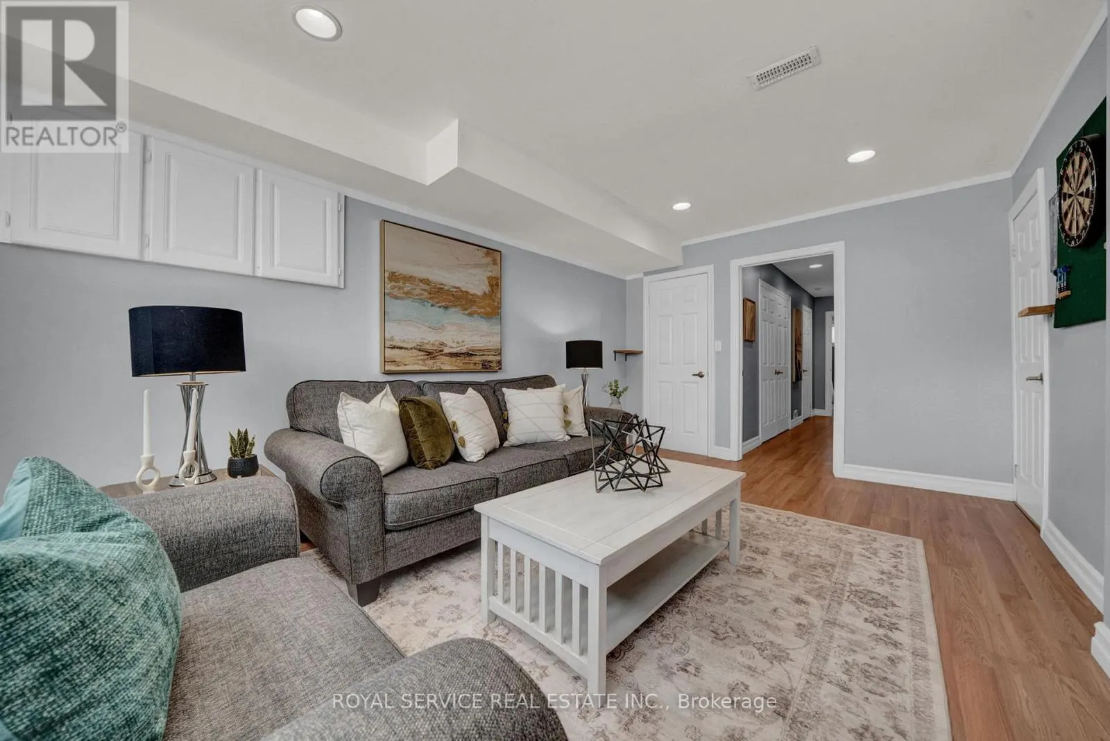 827 BATTELL COURT