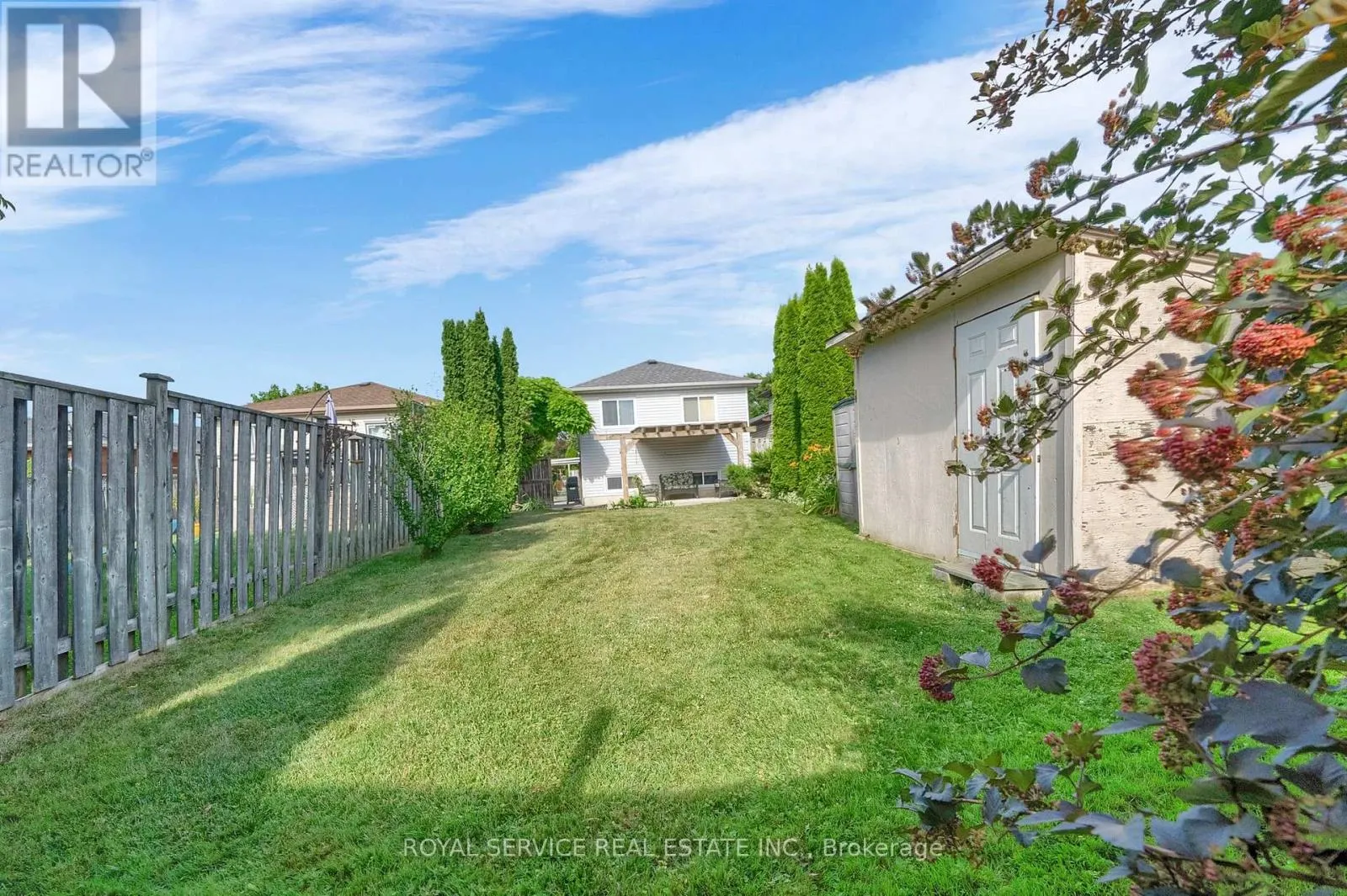 827 BATTELL COURT