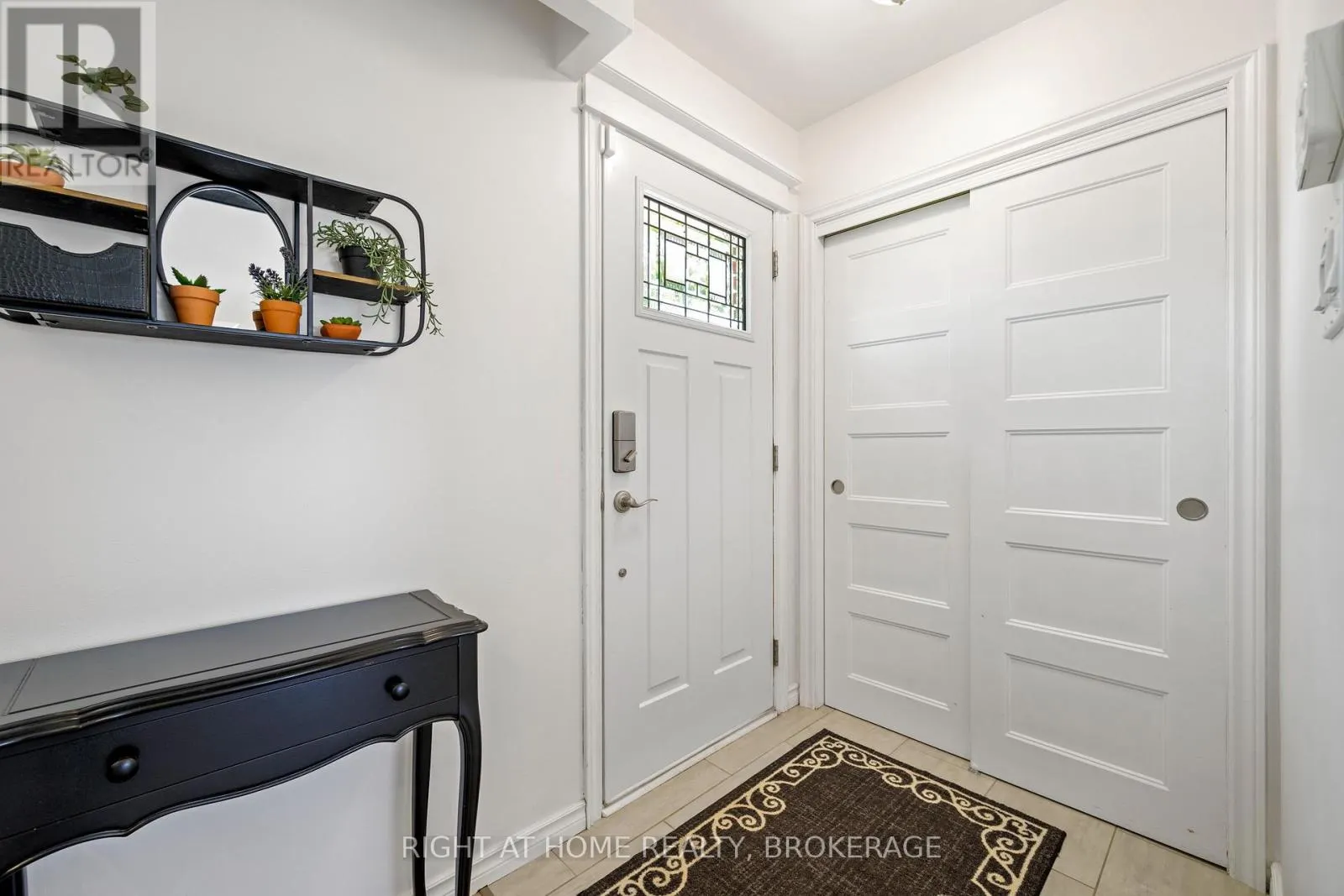 9 ALLANBURG ROAD