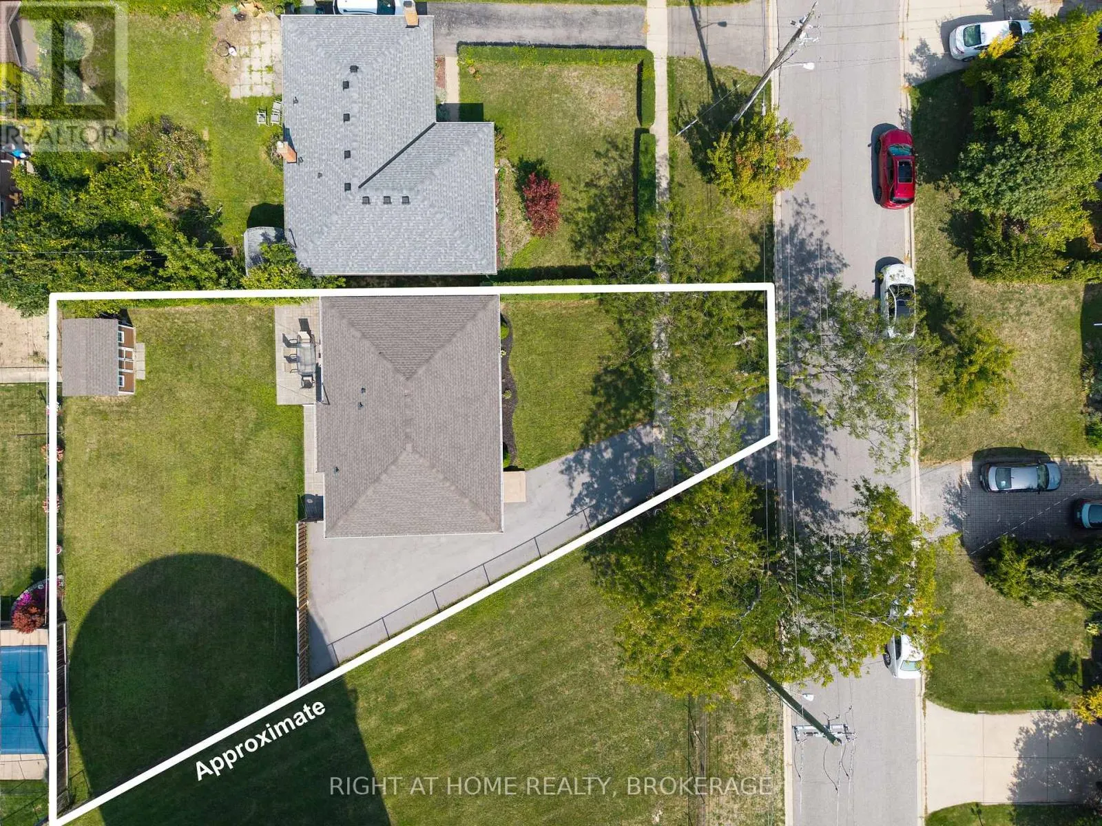 9 ALLANBURG ROAD