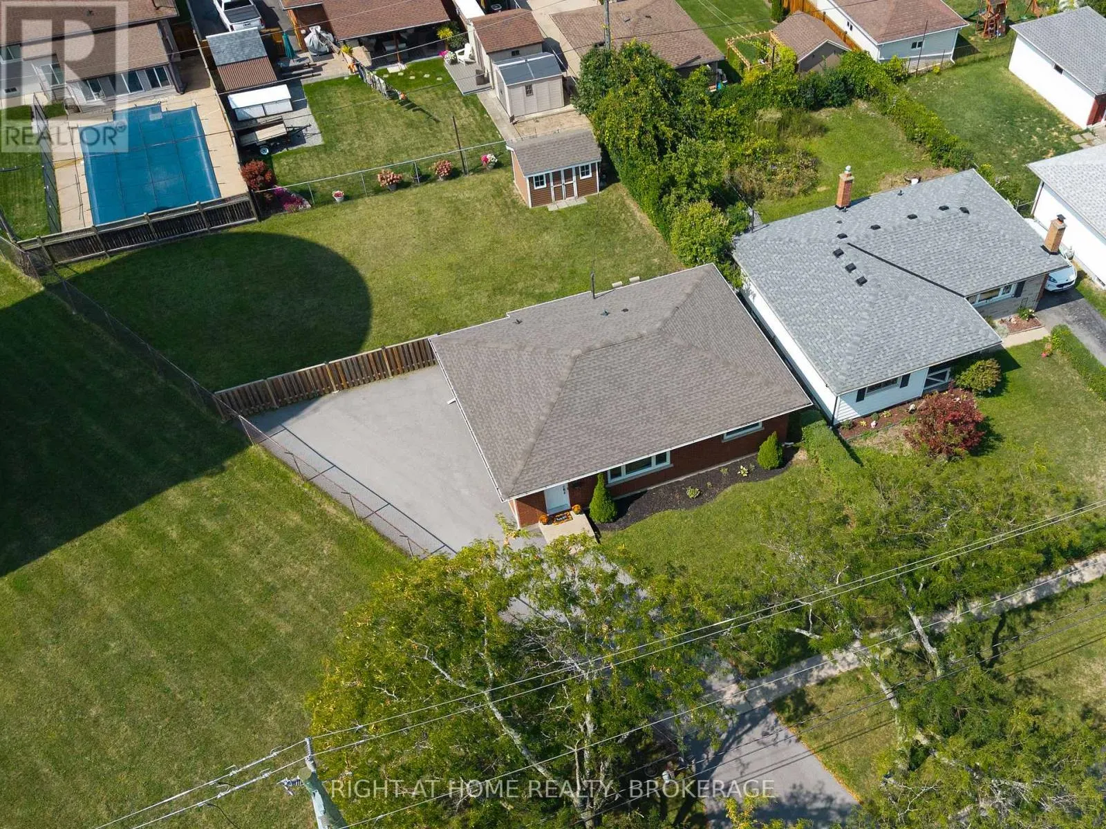 9 ALLANBURG ROAD
