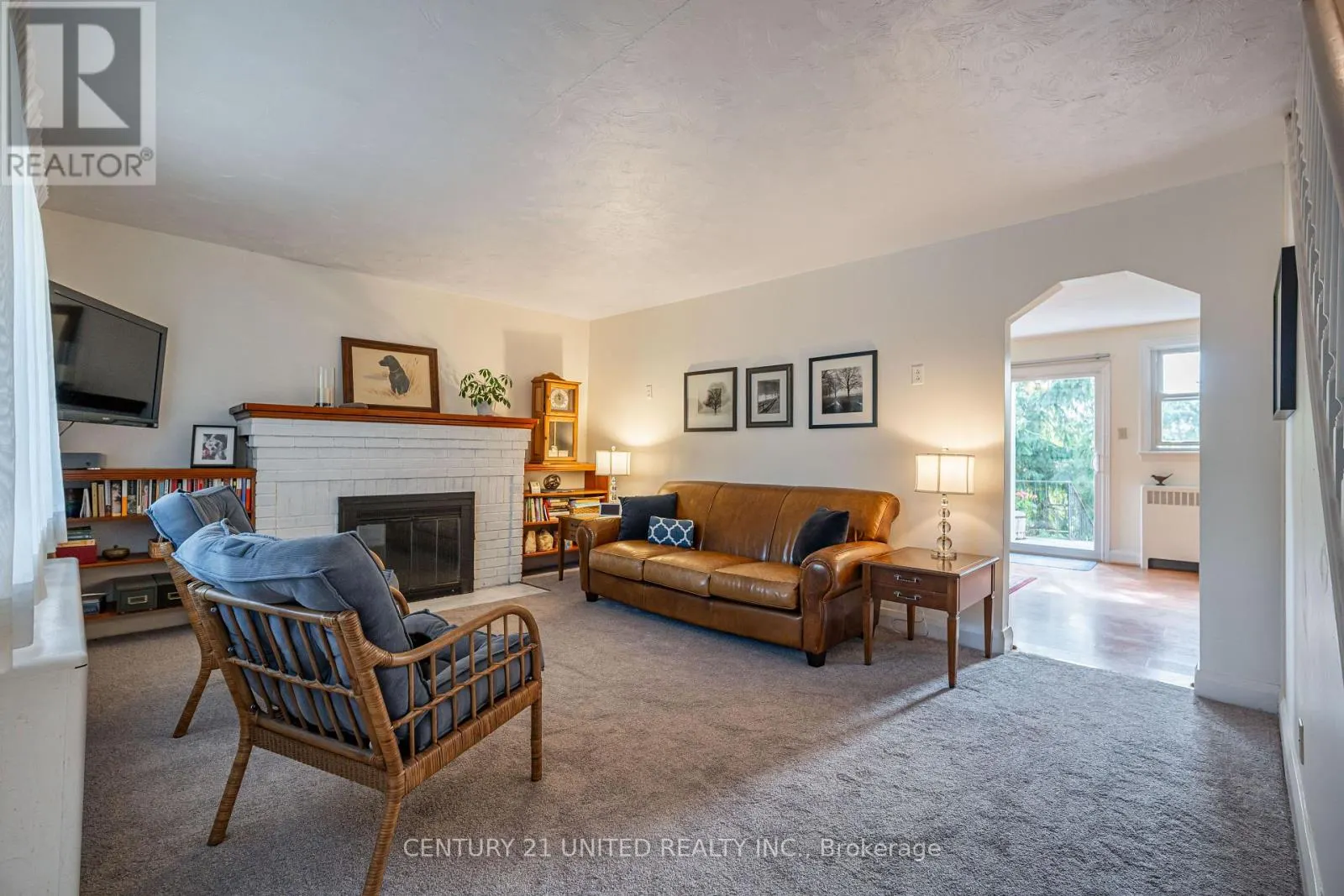513 PARKHILL ROAD W