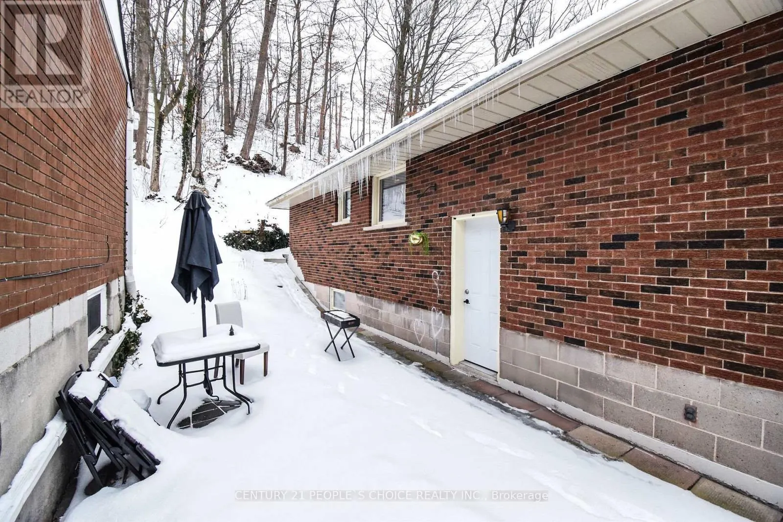 58 BRENTWOOD DRIVE
