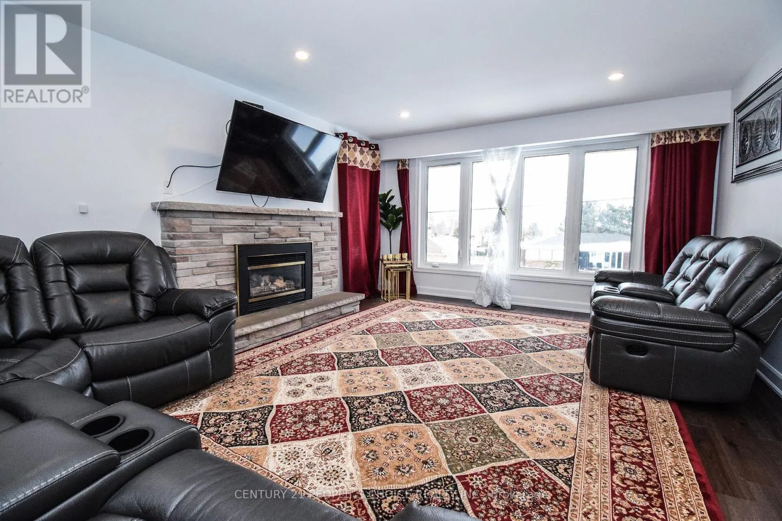 58 BRENTWOOD DRIVE