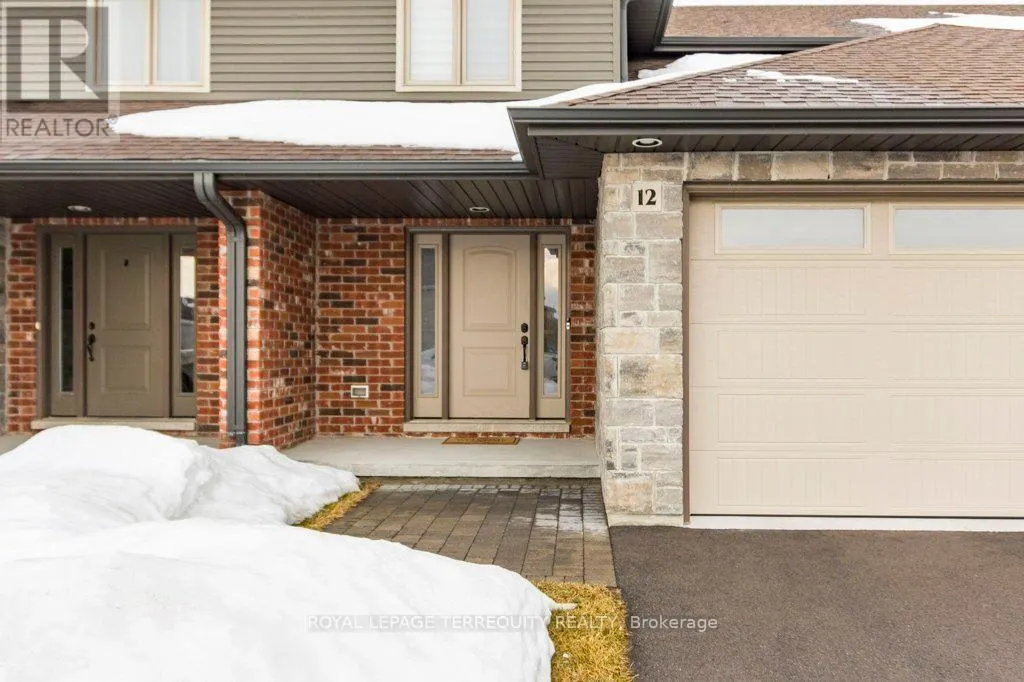 12 CEDAR PARK CRESCENT