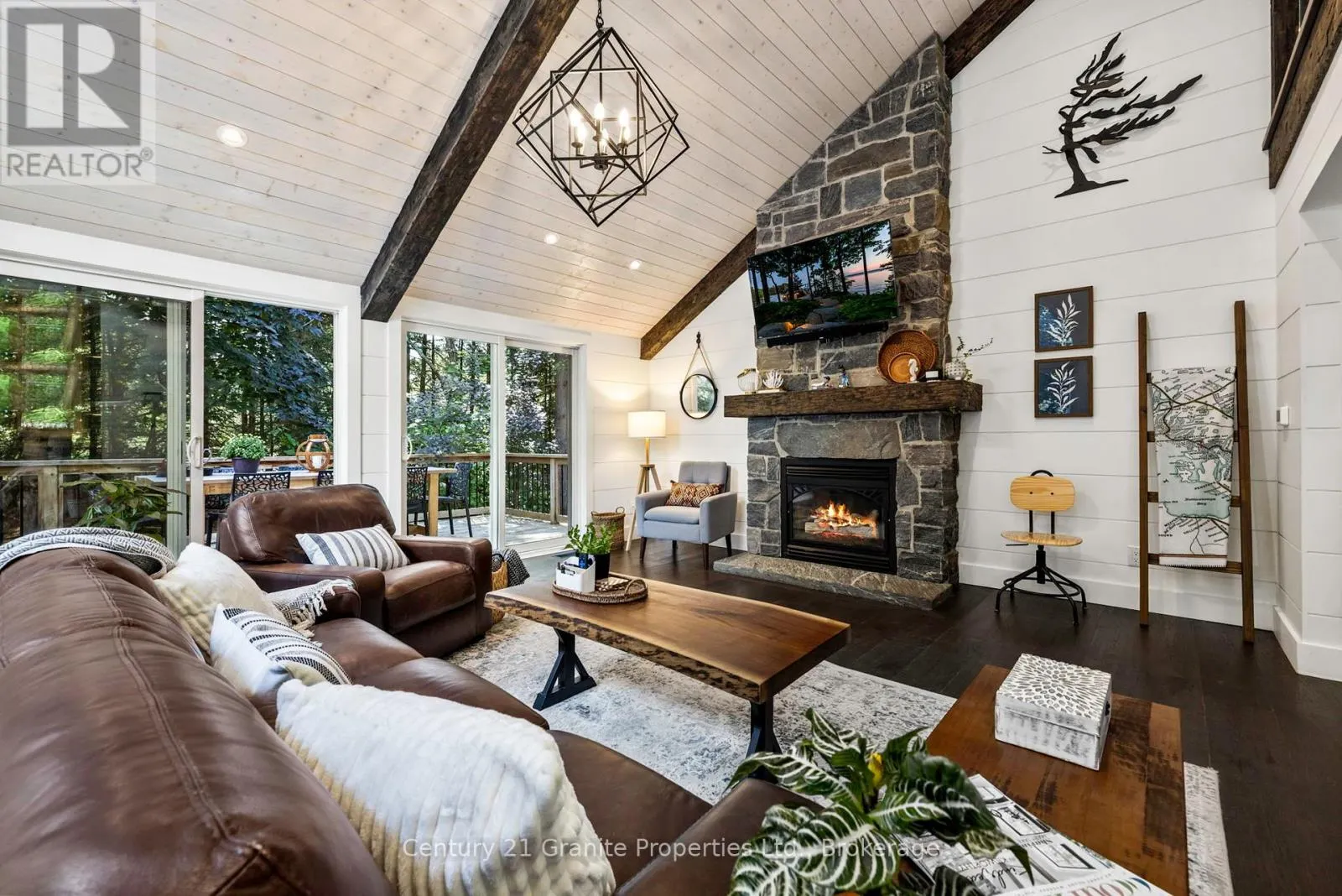 8 BARTLETT DRIVE