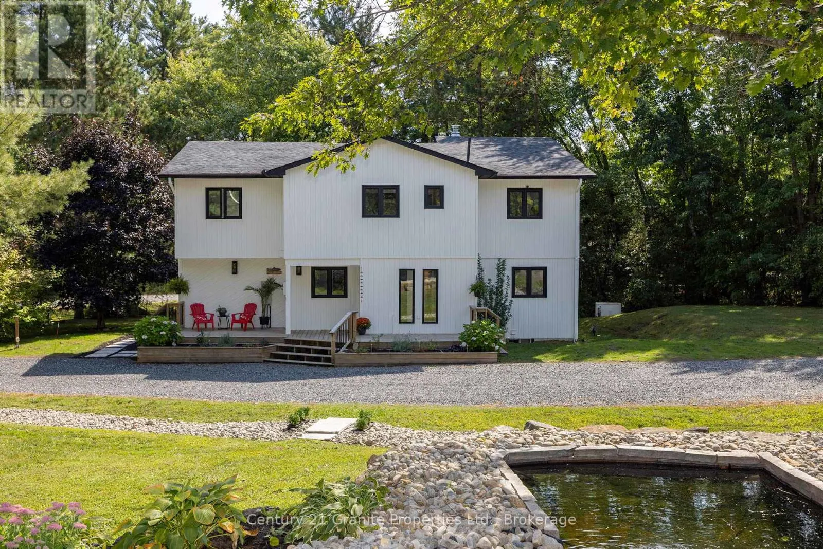8 BARTLETT DRIVE