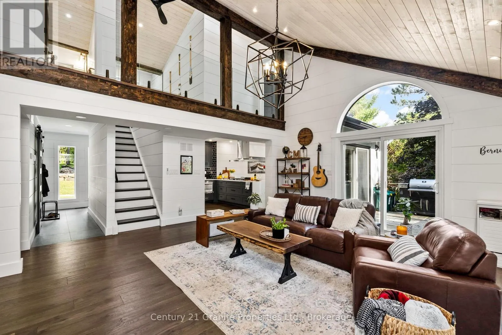 8 BARTLETT DRIVE