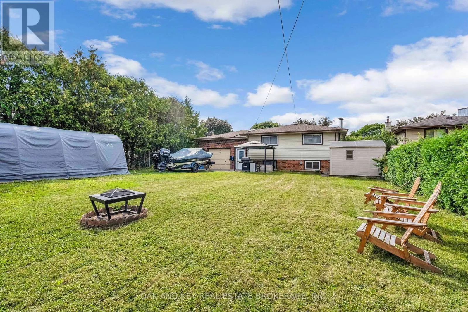 65 SOUTHVIEW CRESCENT