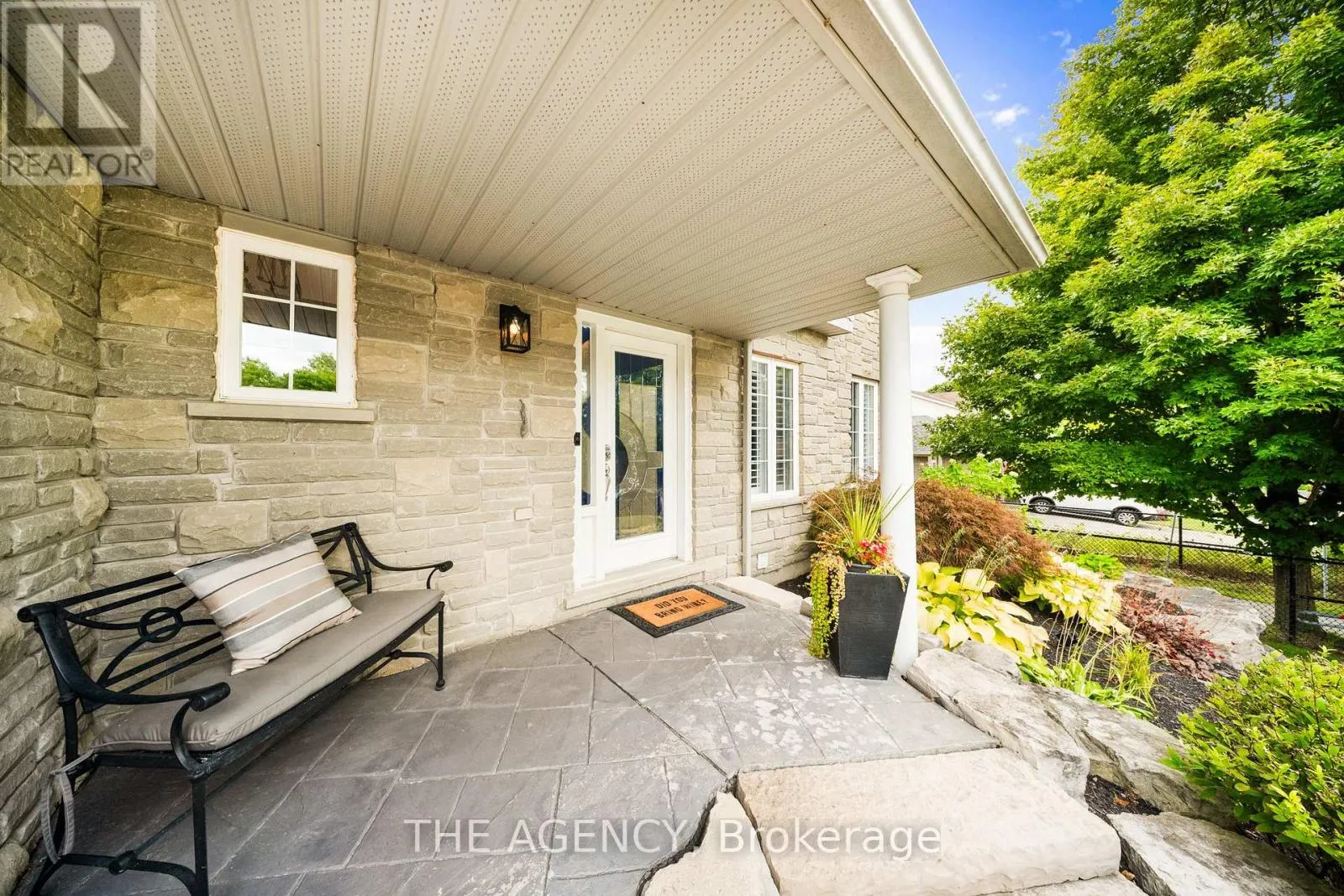 144 ENDEAVOUR DRIVE