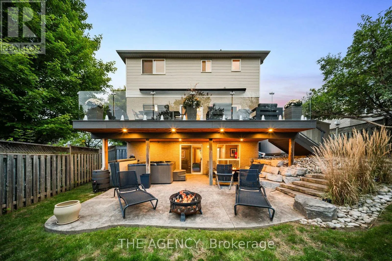 144 ENDEAVOUR DRIVE