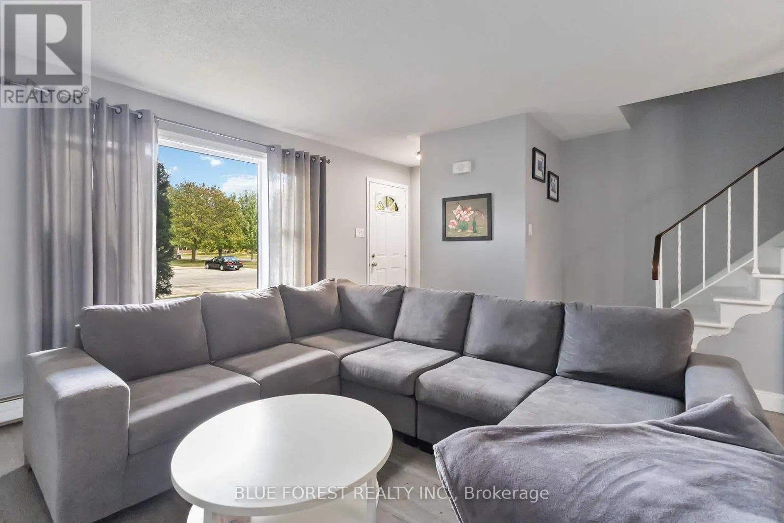 31 - 989 NOTRE DAME DRIVE, #31