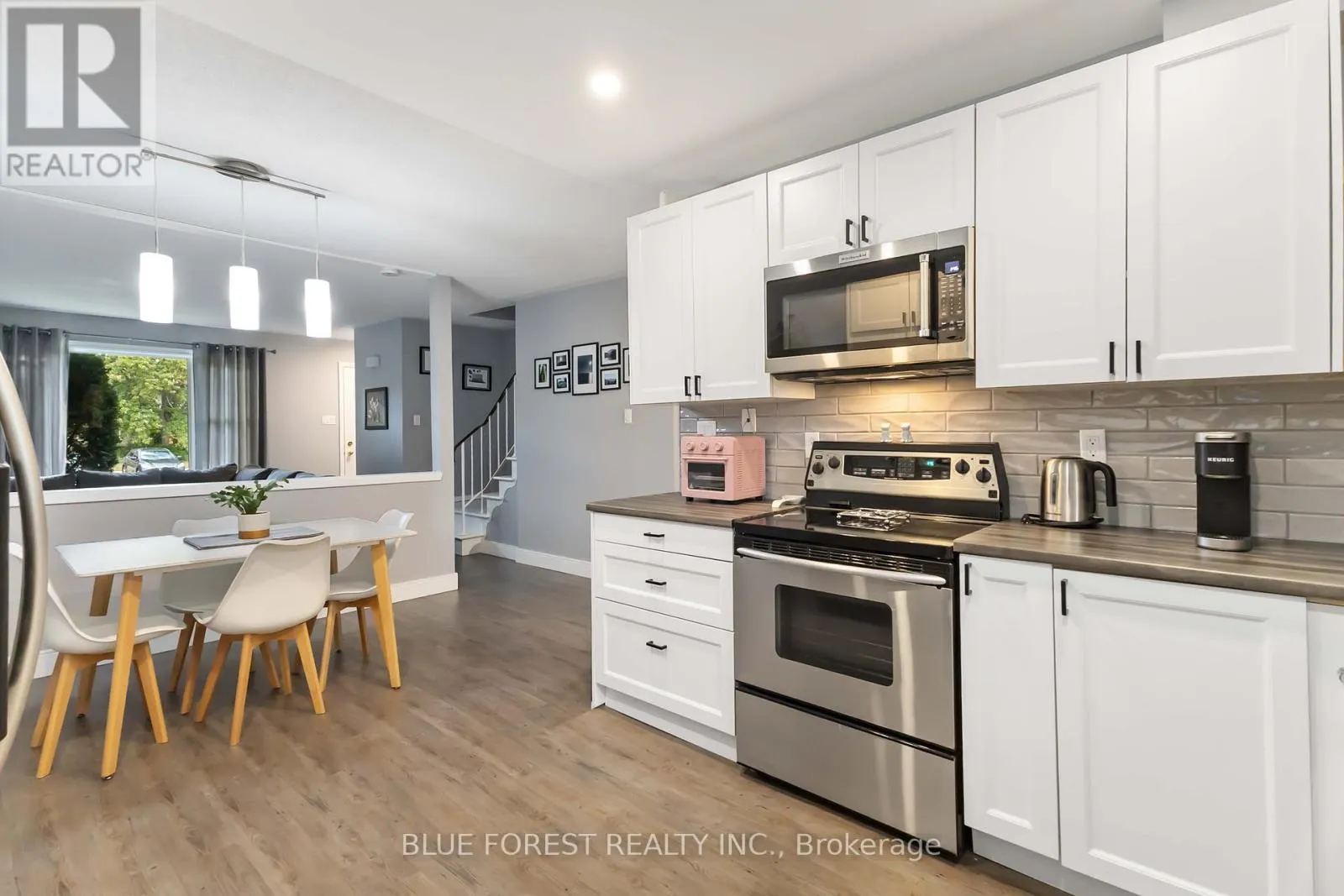 31 - 989 NOTRE DAME DRIVE, #31