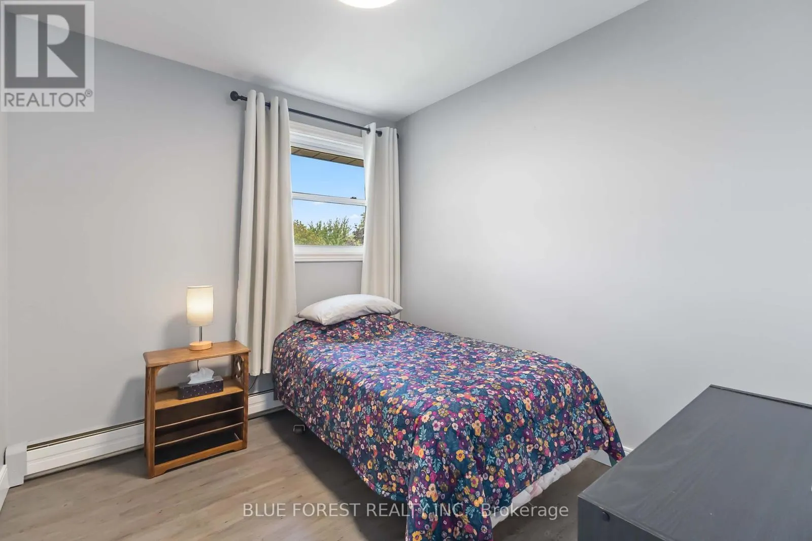 31 - 989 NOTRE DAME DRIVE, #31