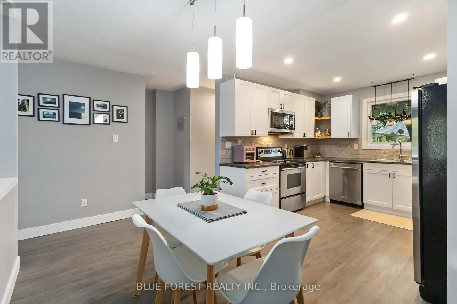 31 - 989 NOTRE DAME DRIVE, #31