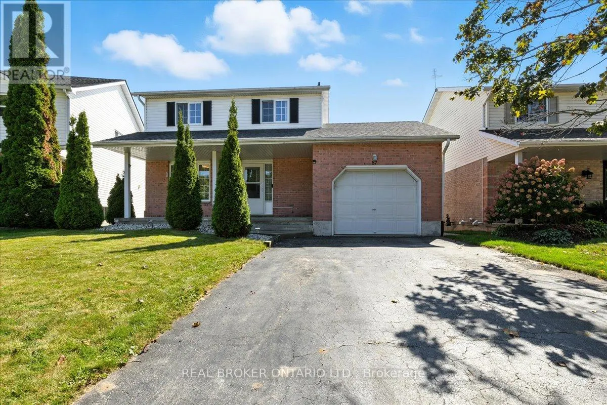 87 DAWN CRESCENT