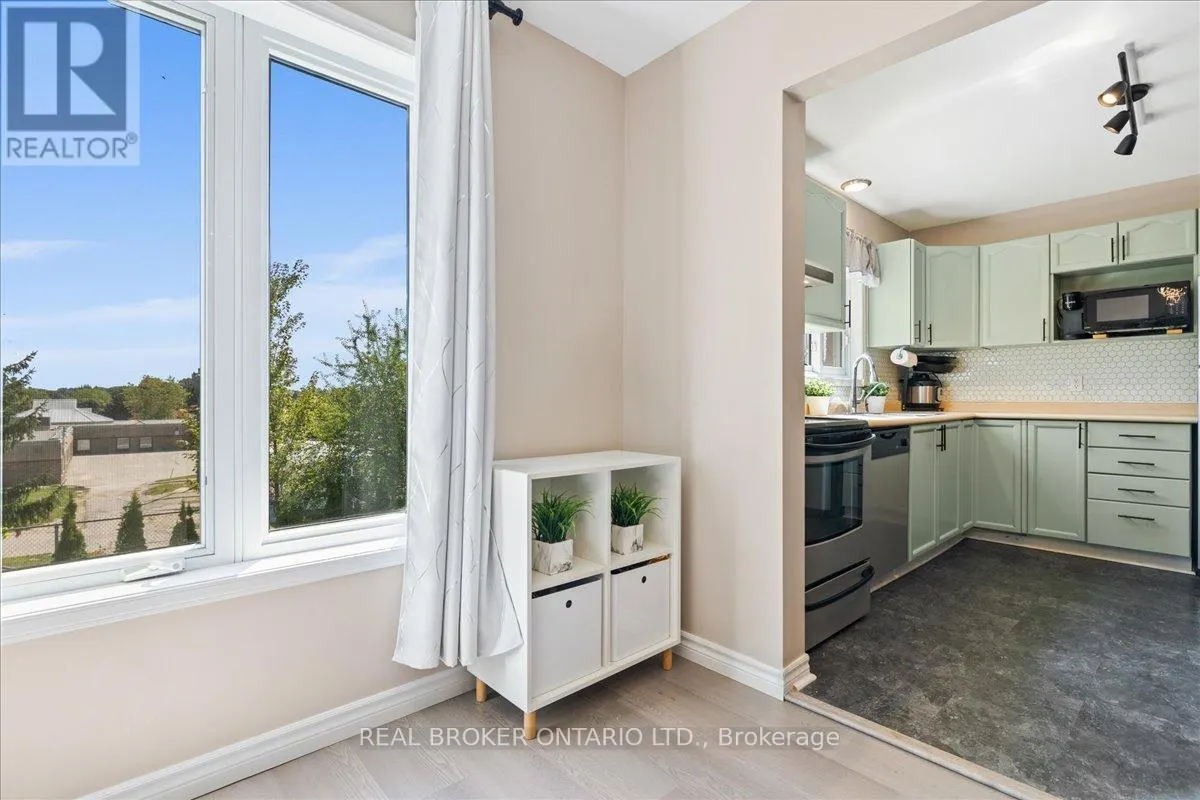 87 DAWN CRESCENT