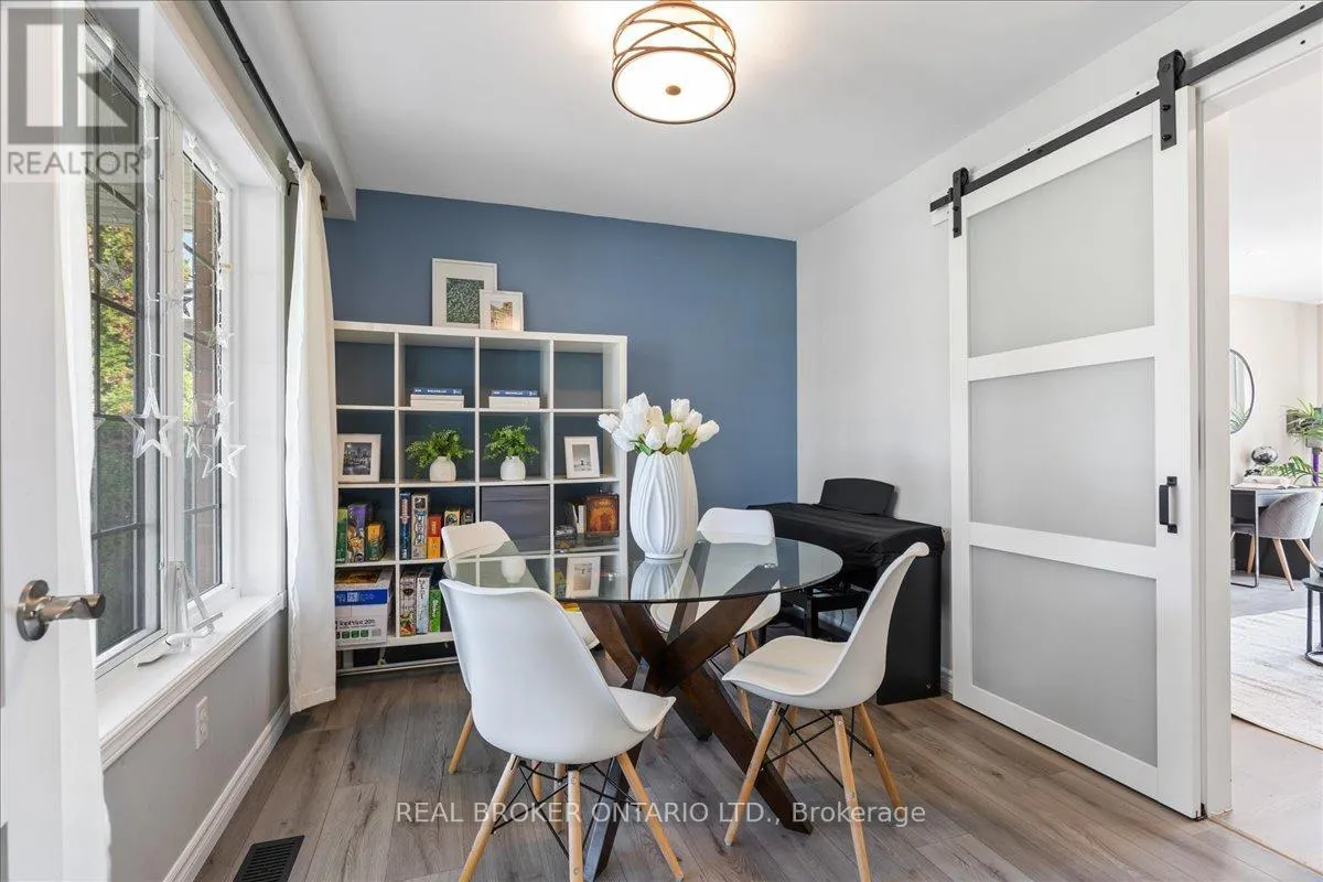 87 DAWN CRESCENT