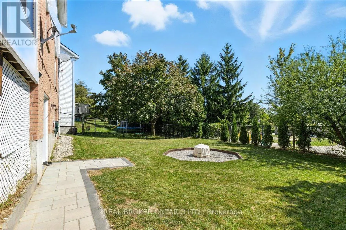 87 DAWN CRESCENT