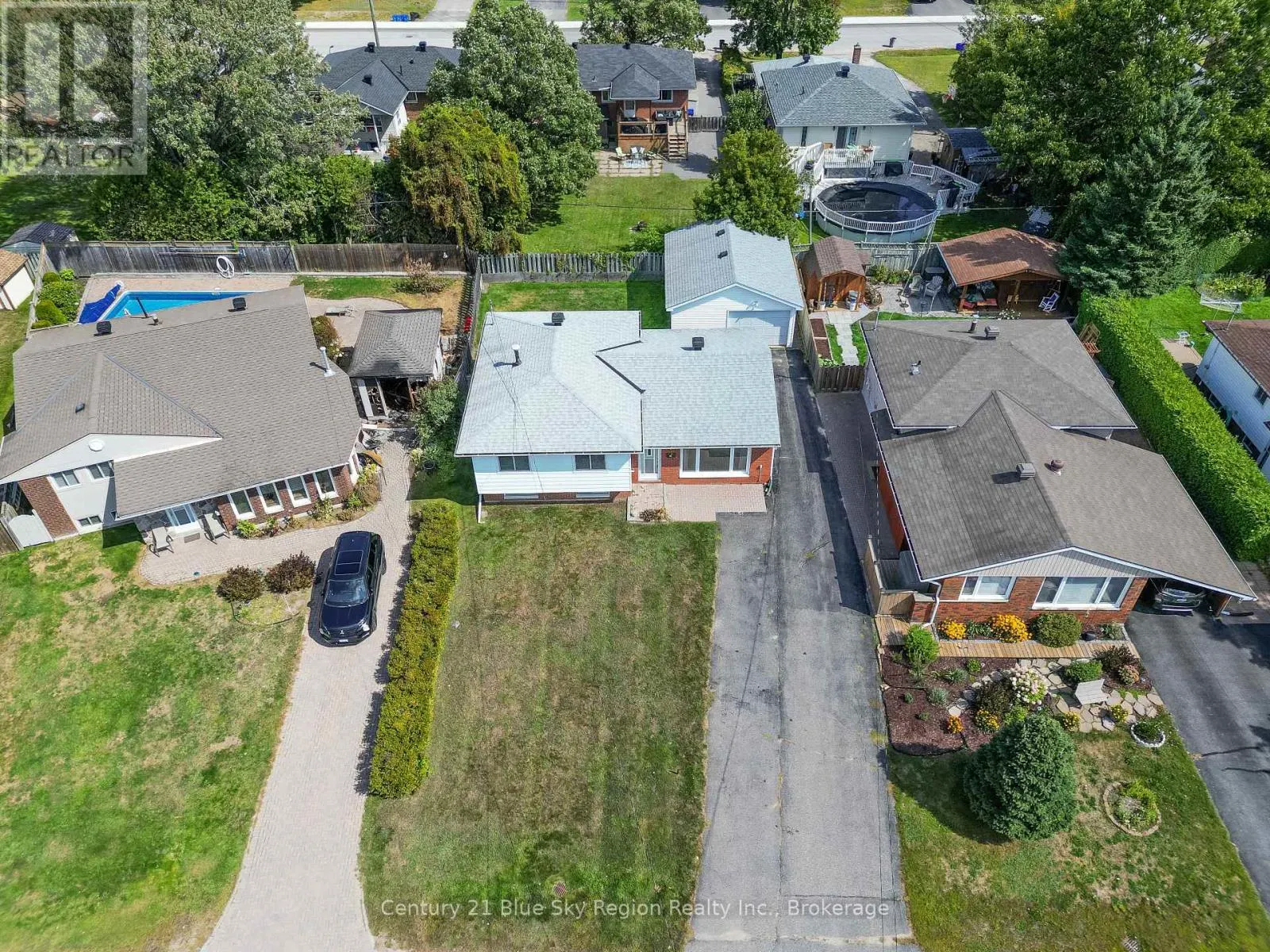 28 FARLEY AVENUE