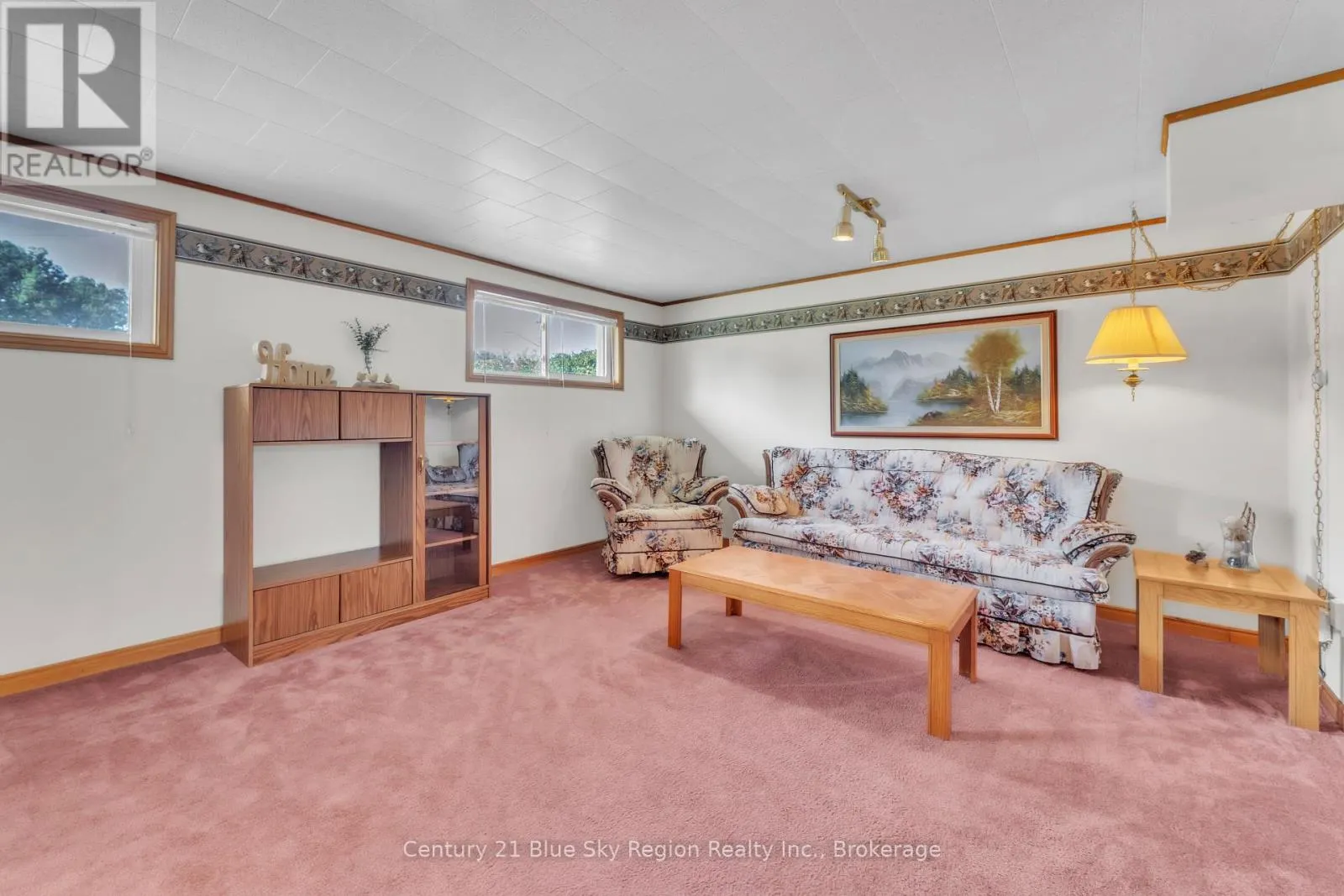 28 FARLEY AVENUE