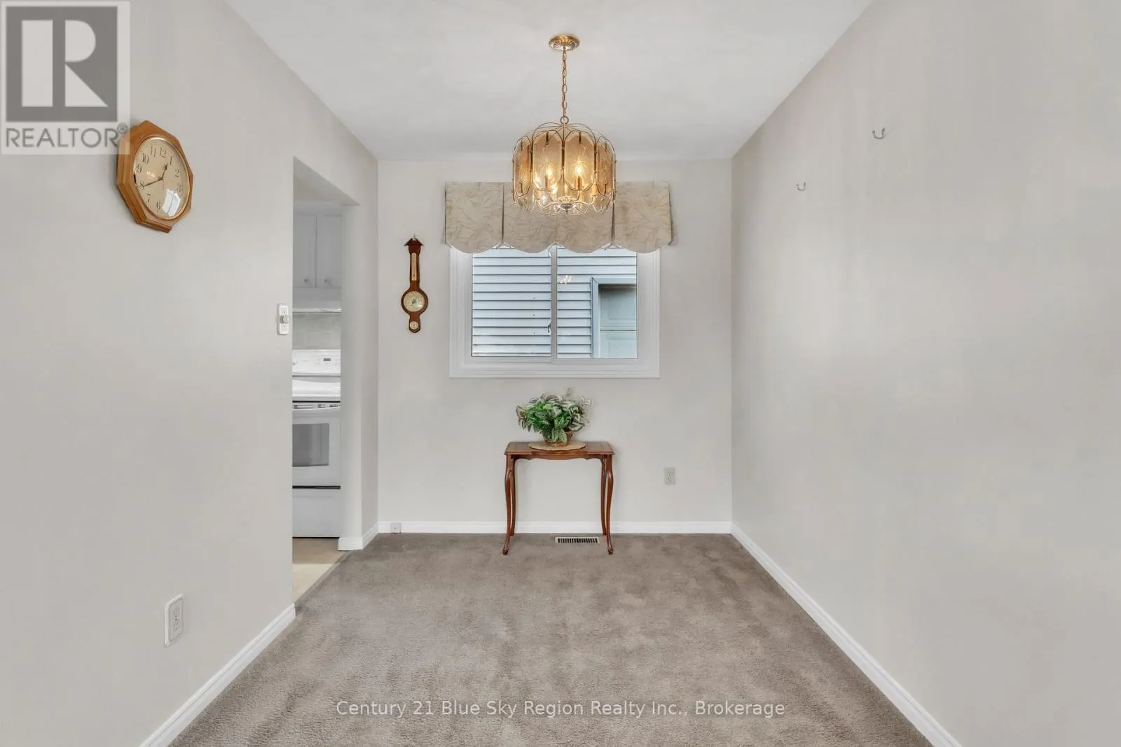 28 FARLEY AVENUE