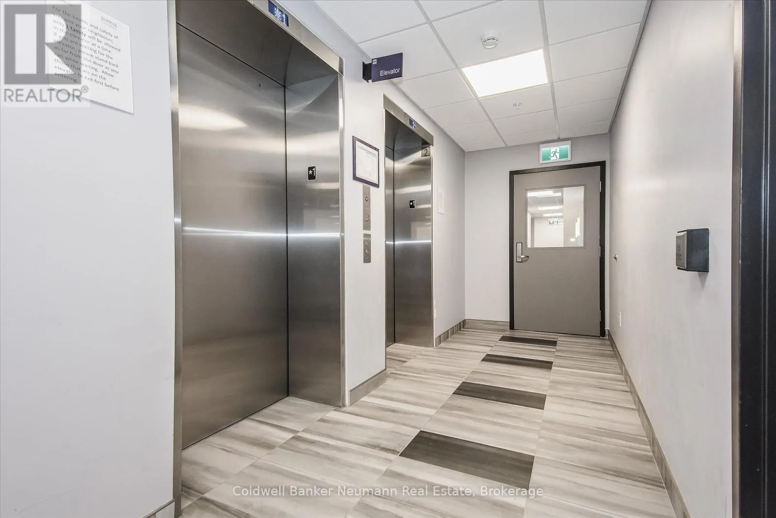 120 - 35 KINGSBURY SQUARE, #120