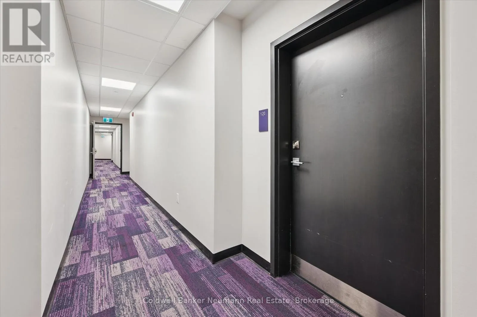 120 - 35 KINGSBURY SQUARE, #120