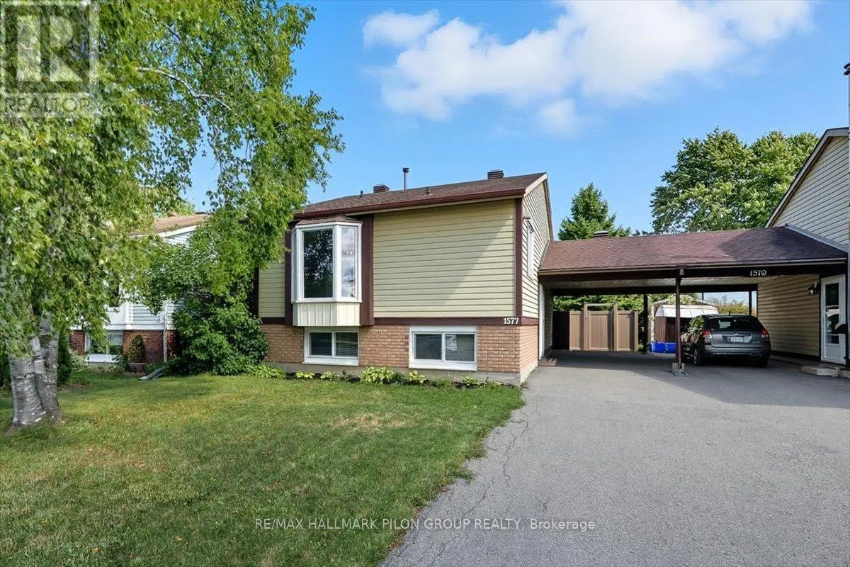 1577 PRESTWICK DRIVE