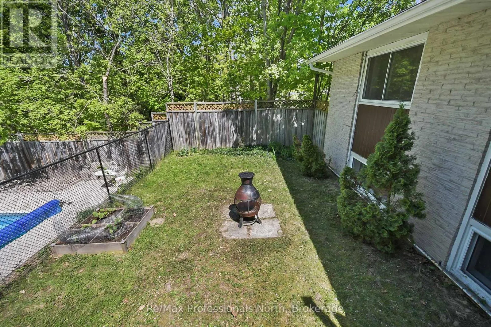 110 FRASER STREET