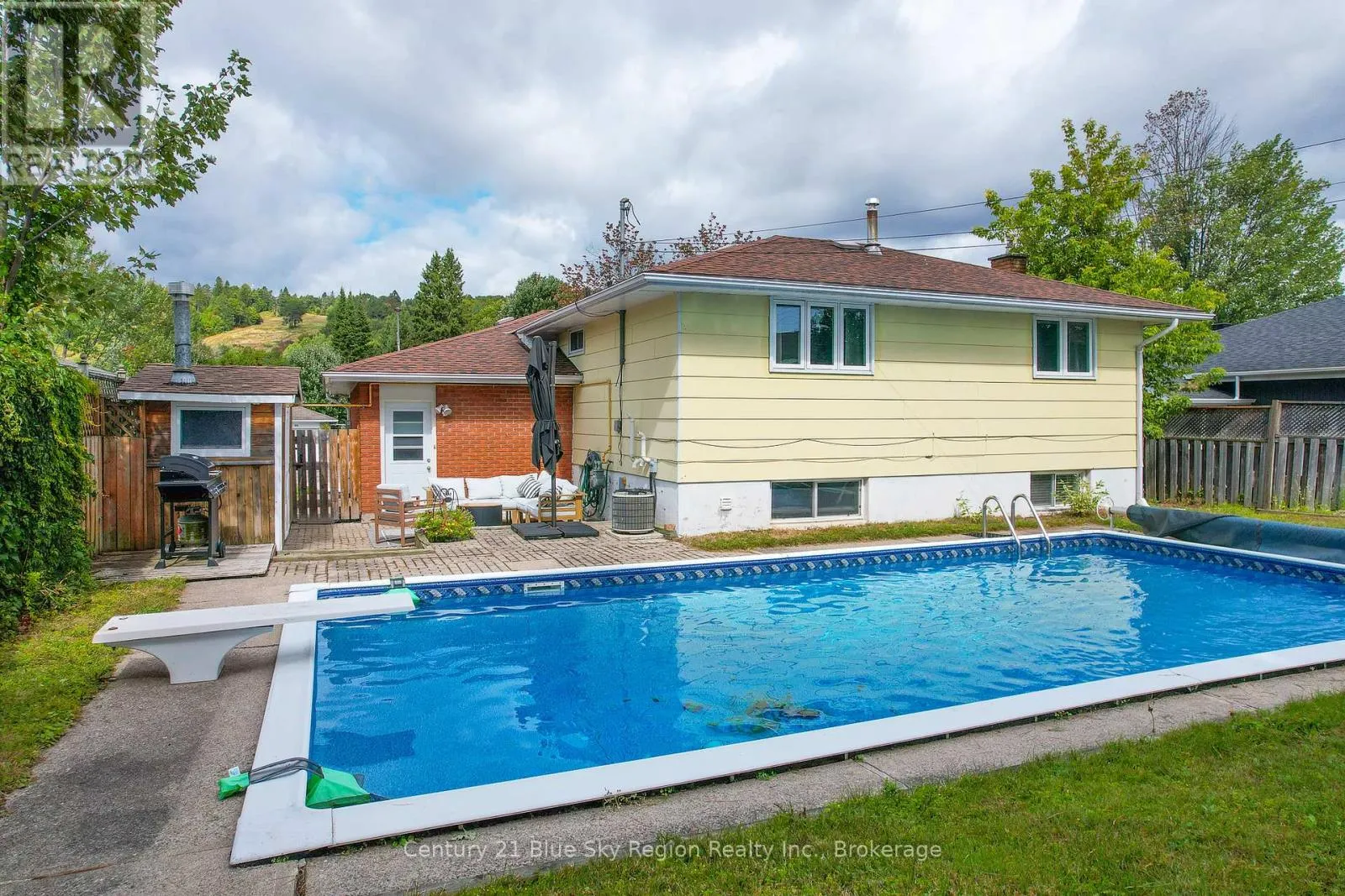 109 MACBETH CRESCENT