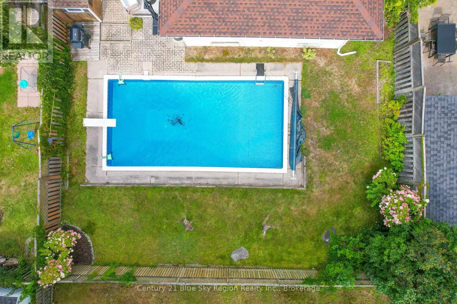 109 MACBETH CRESCENT