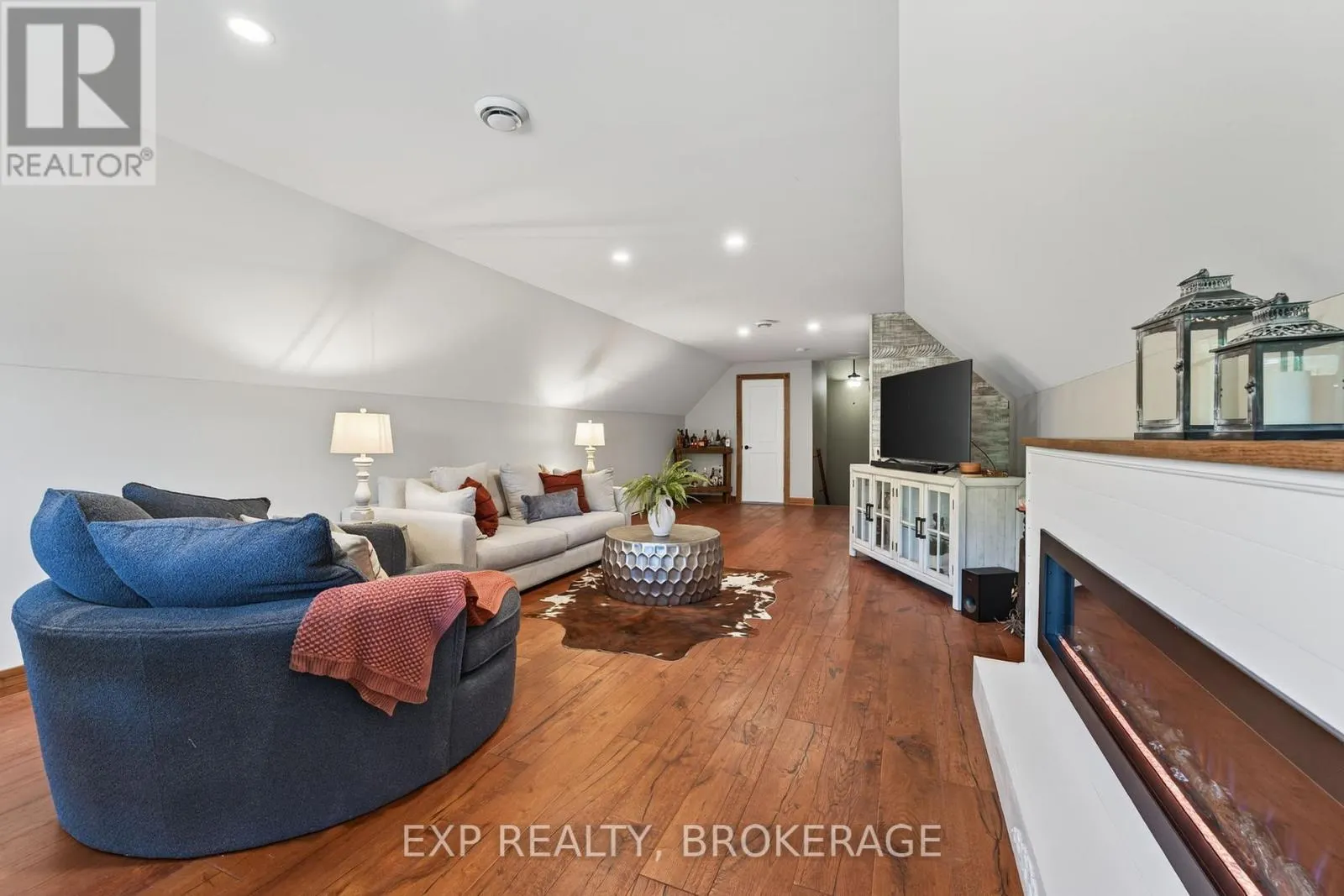 2334 EMPEY ROAD
