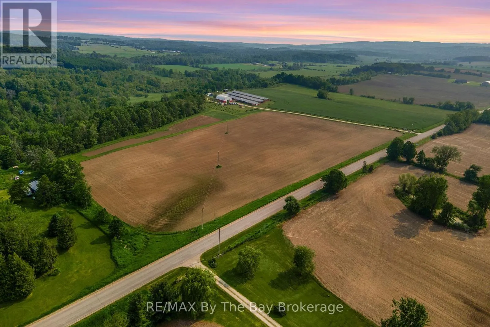 828482 MULMUR NOTTAWASAGA TOWNLINE