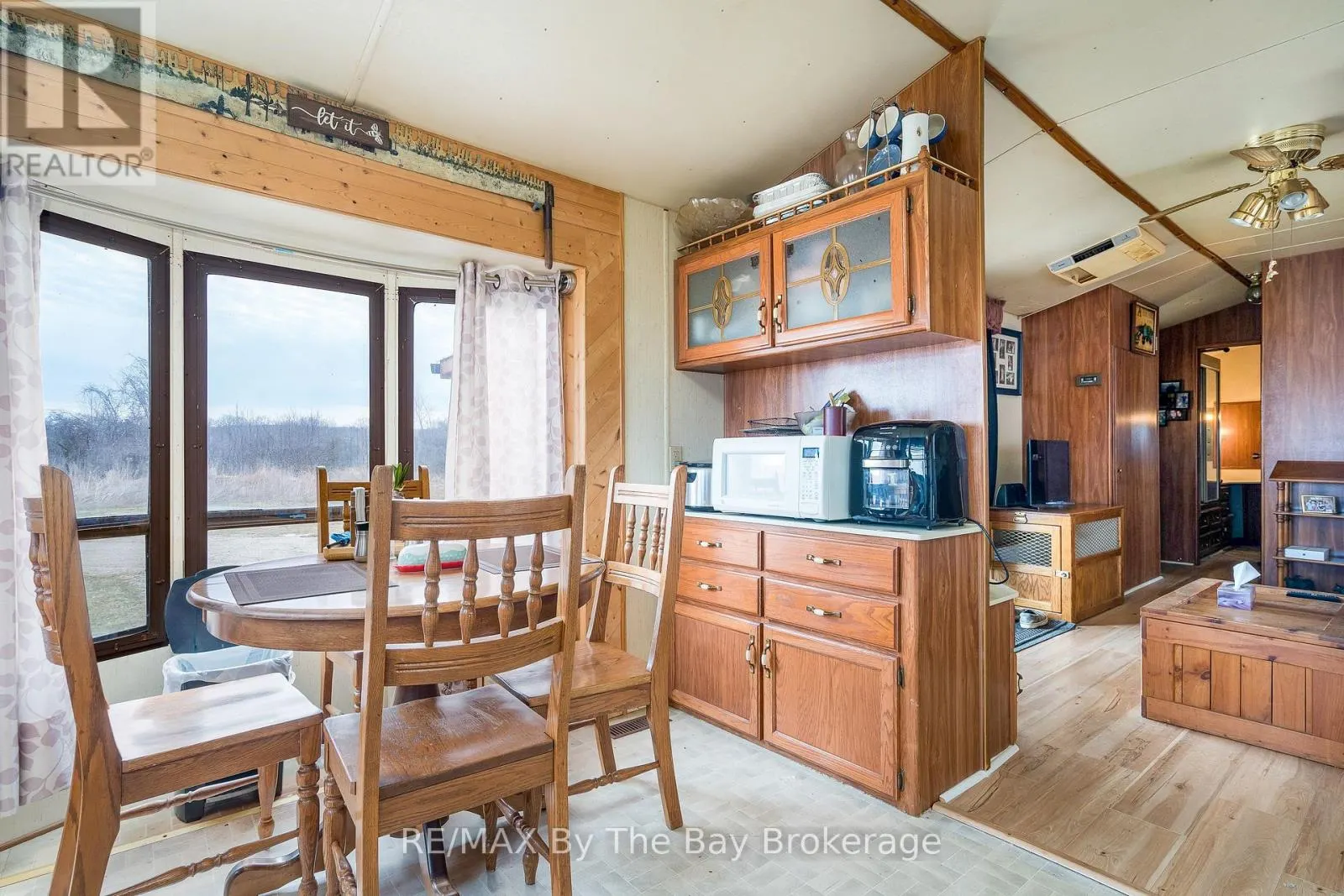 828482 MULMUR NOTTAWASAGA TOWNLINE