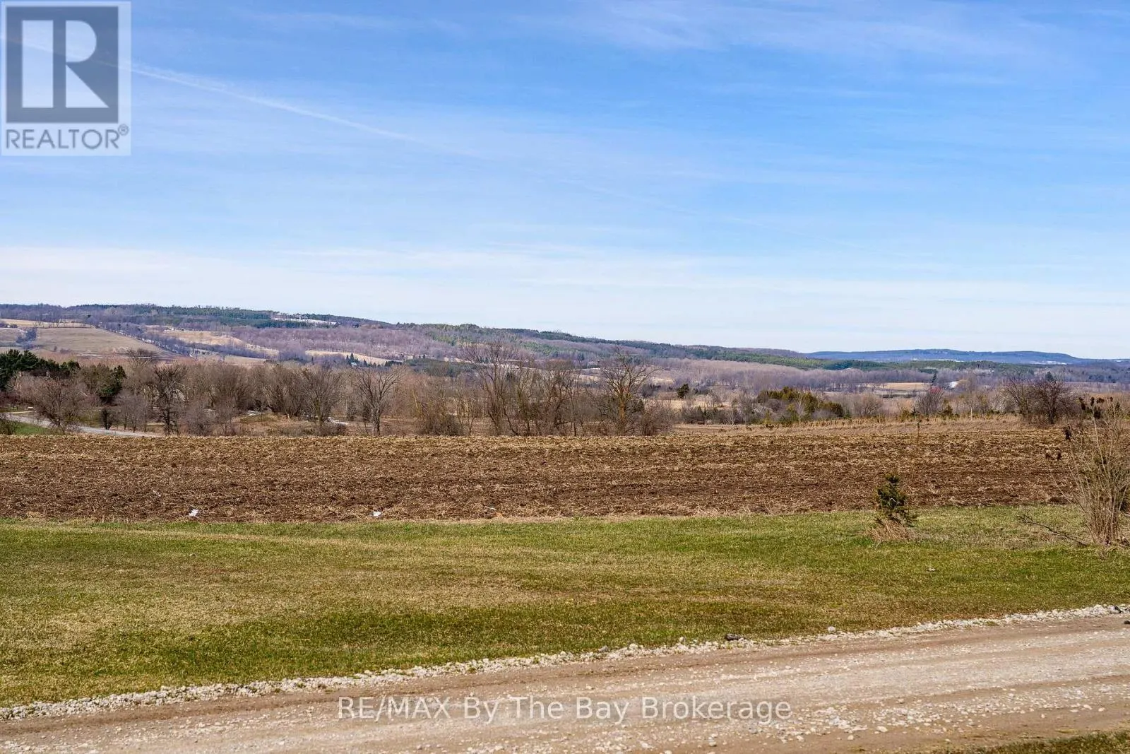 828482 MULMUR NOTTAWASAGA TOWNLINE