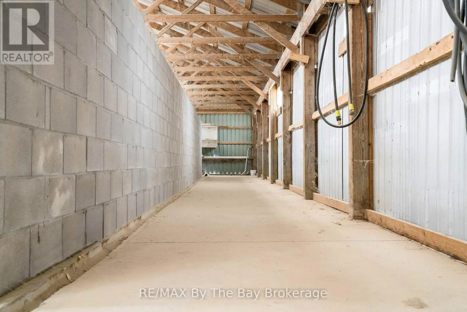 828482 MULMUR NOTTAWASAGA TOWNLINE