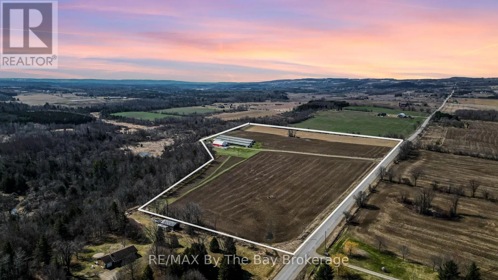 828482 MULMUR NOTTAWASAGA TOWNLINE